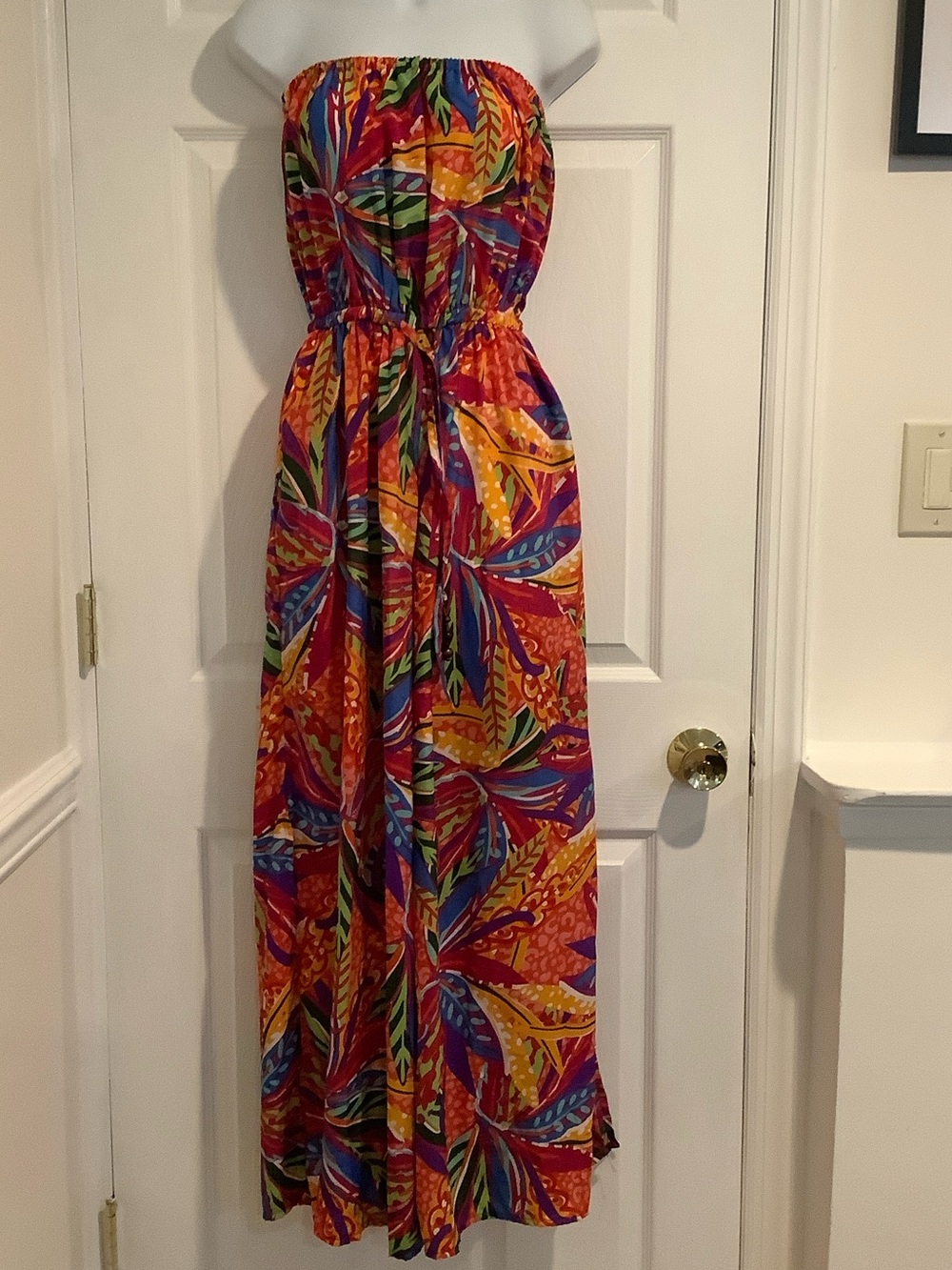 TRUE DESTINATIONS Multicolor Floral  Strapless Wide Leg Euro Summer Jumpsuit M